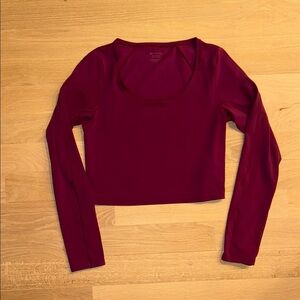 Athleta Plum Long-Sleeve Transcend Cropped Scoop Top Large